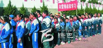 我州各級團隊組織廣泛開展“學(xué)雷鋒月”系列活動