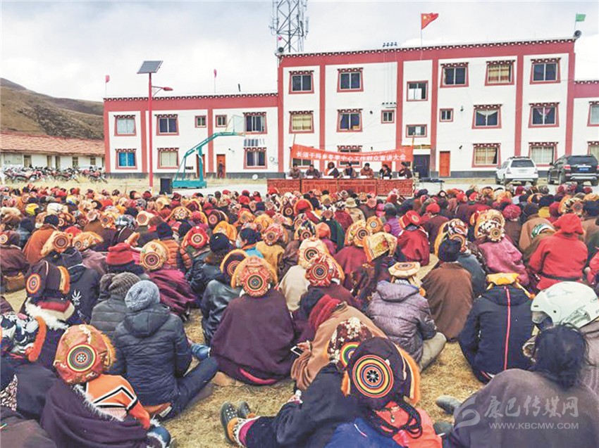 石渠縣開(kāi)展“千人大下鄉(xiāng)” 、“千人大宣講”、“千人大走訪”活動(dòng)掠影