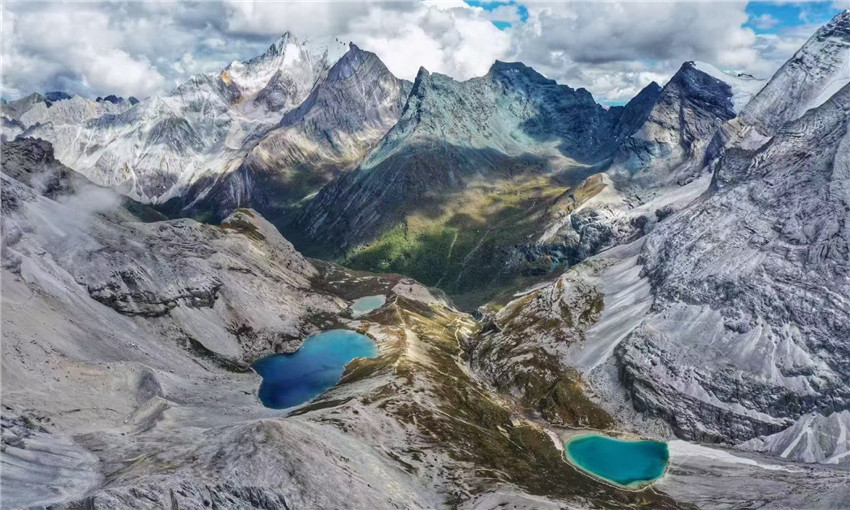 美麗的牛奶.jpg 美麗的牛奶.jpg